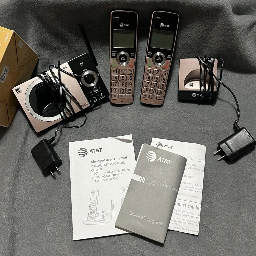 AT&T 2 Handset Answering‎ System Telephones CL82229 Smart Call Blocker ROSE GOLD